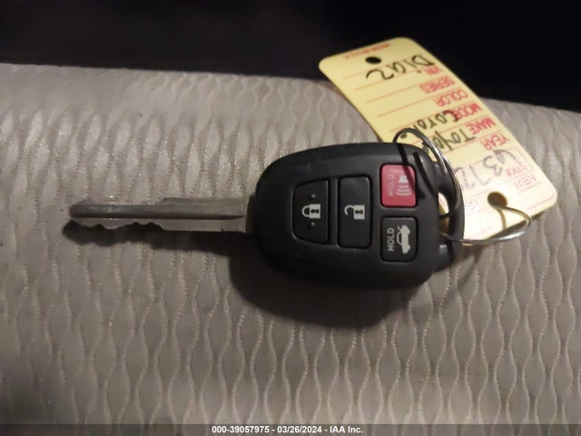 Toyota COROLLA LE 2016 2T1BURHE3GC637224 Image 11