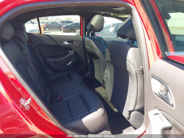 WDCTG4EB6JJ467200 Mercedes-Benz GLA 250