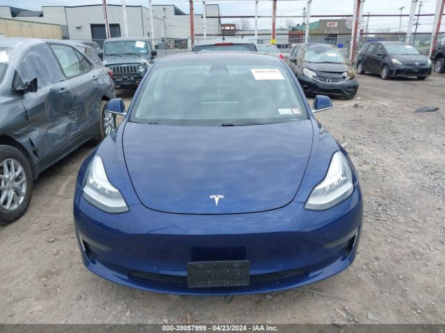 5YJ3E1EA2JF042727 Tesla Model 3 Long Range/mid Range
