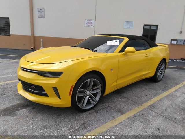 Chevrolet Camaro 1lt 2017 1G1FB3DSXH0177838 Image 2