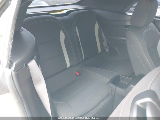 Chevrolet Camaro 1lt 2017 1G1FB3DSXH0177838 Image 8