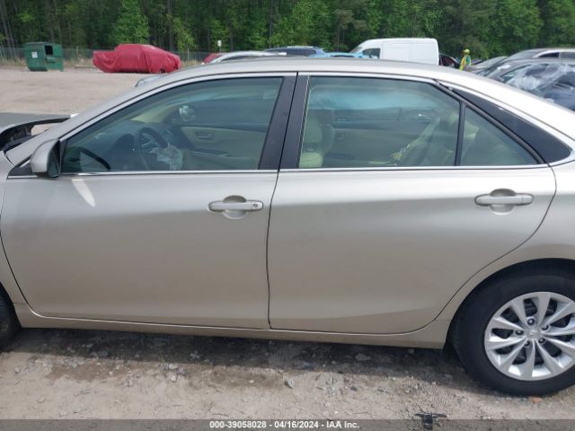 4T1BD1FK9FU154280 Toyota Camry Hybrid Le