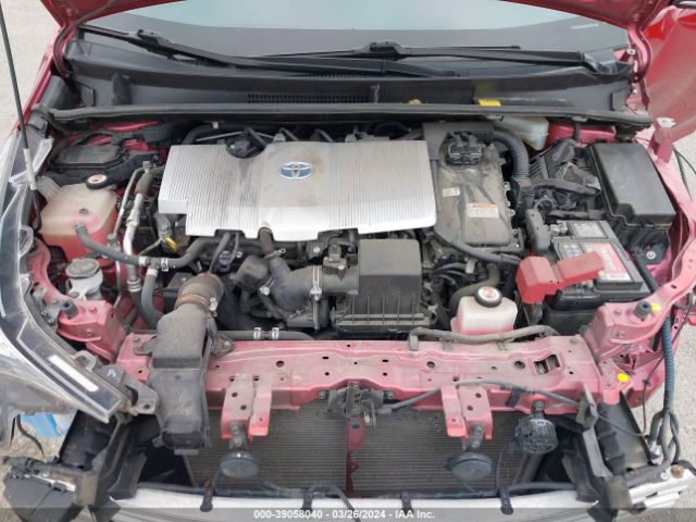 JTDKARFU7H3529346 Toyota Prius Four Touring