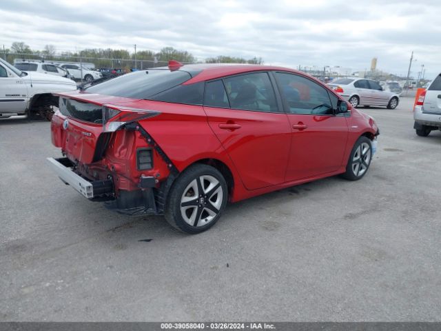 JTDKARFU7H3529346 Toyota Prius Four Touring