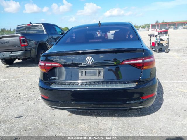 3VWC57BU2KM198665 Volkswagen Jetta 1.4t R-line/1.4t S/1.4t Se