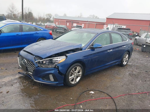 Hyundai Sonata Limited 2018 5NPE34AF8JH705690 Image 2