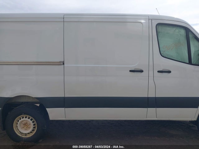 W1Y4EBVY2NT088239 Mercedes-Benz Sprinter 2500 Standard Roof V6