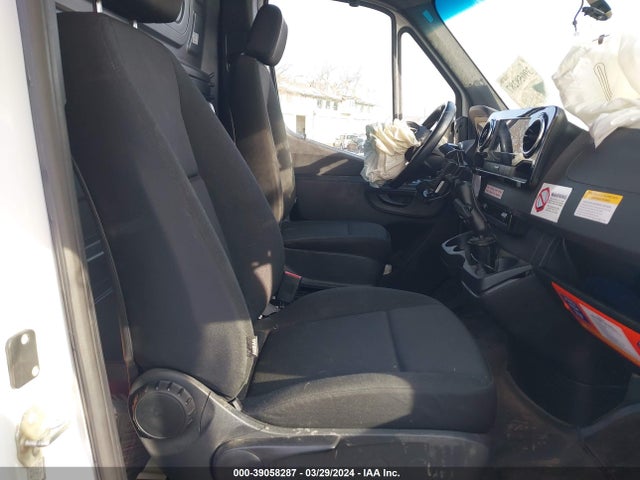 W1Y4EBVY2NT088239 Mercedes-Benz Sprinter 2500 Standard Roof V6