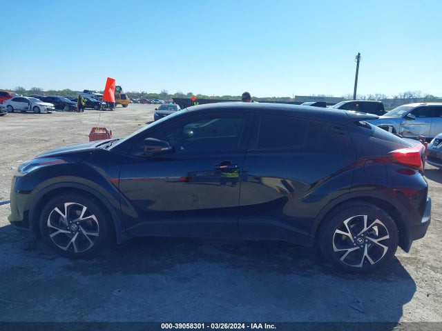 Toyota C-HR XLE 2020 JTNKHMBX9L1068181 Image 14