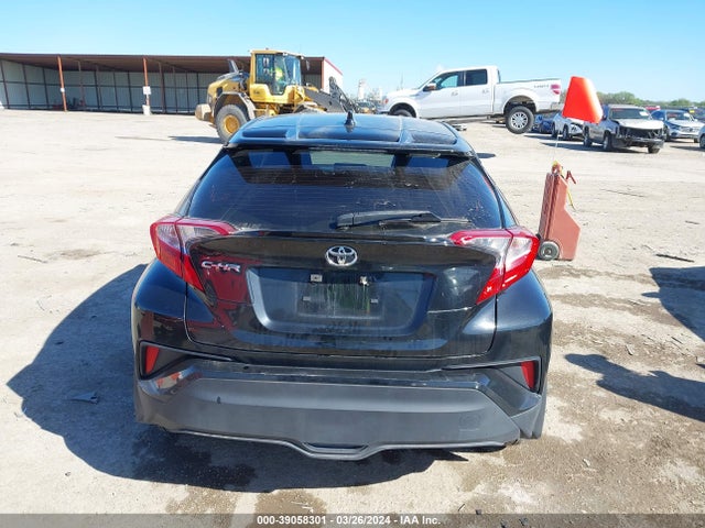 Toyota C-HR XLE 2020 JTNKHMBX9L1068181 Image 16