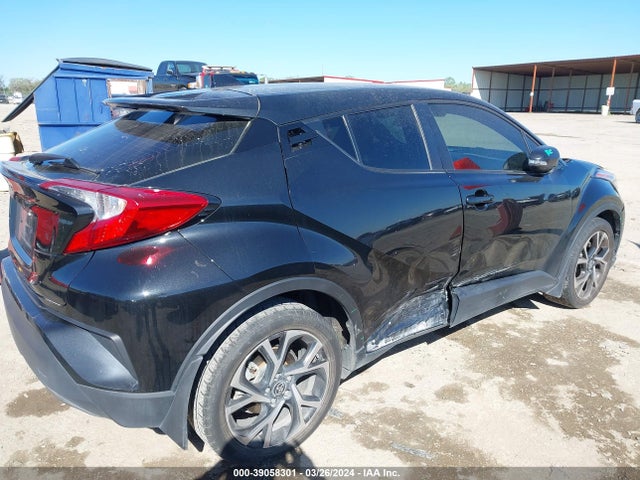Toyota C-HR XLE 2020 JTNKHMBX9L1068181 Image 6