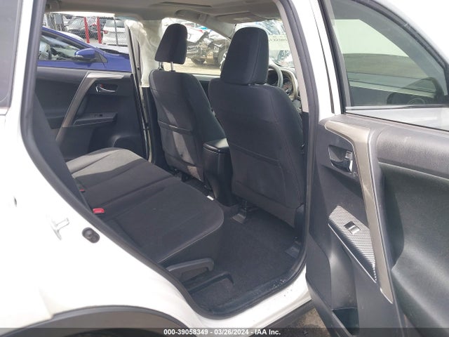 Toyota Rav4 Xle 2015 JTMRFREV3FD136770 Image 8