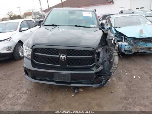 1C6RR7FG2KS535159 RAM 1500 Classic Express Quad Cab 4x4 6'4 Box