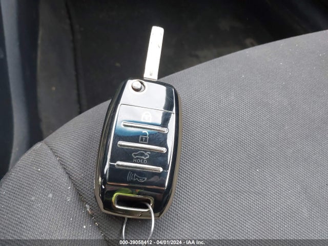 KIA RIO LX 2017 KNADM4A36H6104794 Image 11