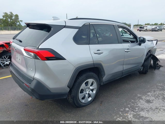 Toyota RAV4 LE 2021 2T3H1RFV7MW142760 Image 4