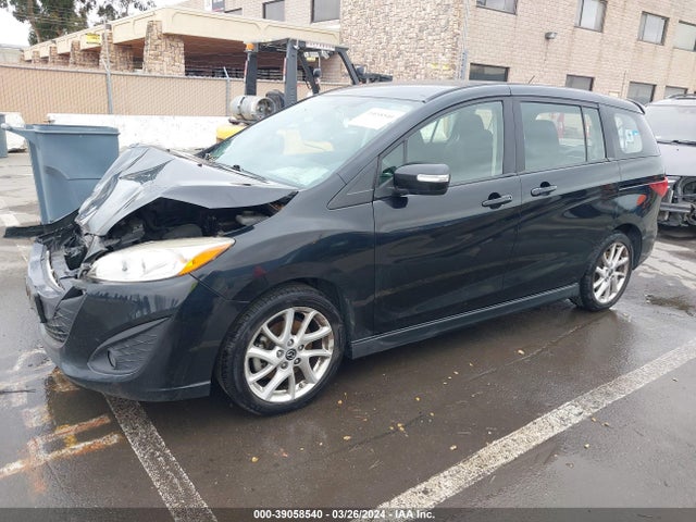 Mazda Mazda5 Touring 2014 JM1CW2CL7E0169615 Image 2