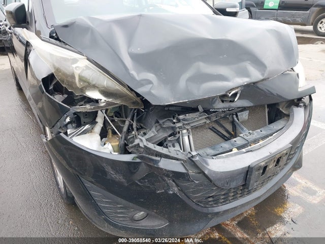 Mazda Mazda5 Touring 2014 JM1CW2CL7E0169615 Image 6
