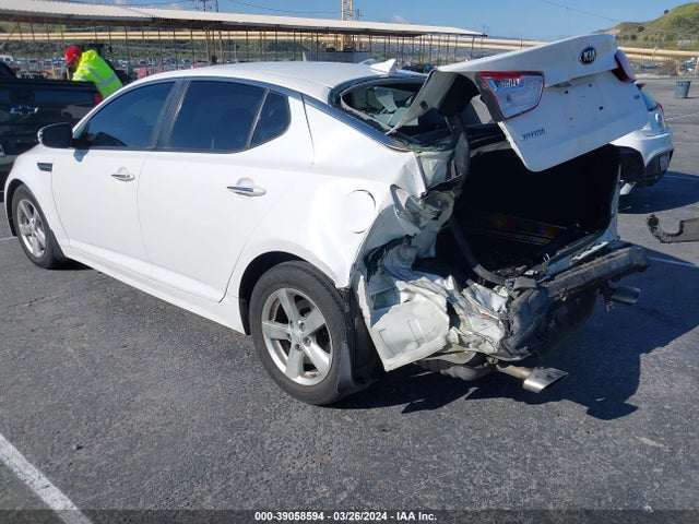 KIA Optima Lx 2015 KNAGM4A79F5665008 Image 3