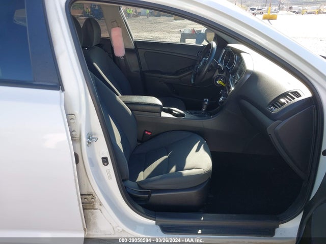 KIA Optima Lx 2015 KNAGM4A79F5665008 Image 5