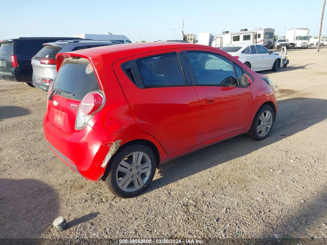 Chevrolet Spark 1lt Auto 2014 KL8CD6S91EC510047 Image 4