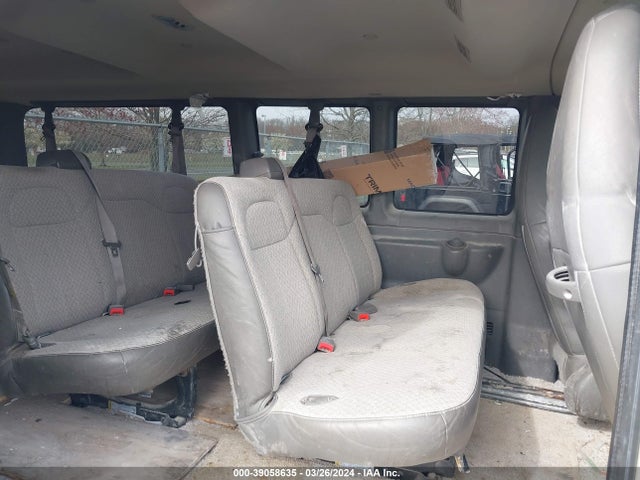 Chevrolet Express 3500 Lt 2019 1GAZGPFG9K1209758 Image 8