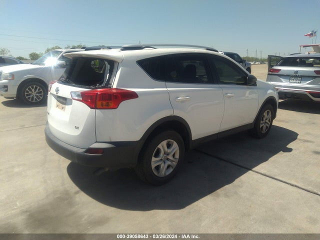 Toyota RAV4 LE 2014 JTMZFREV1EJ022606 Image 4
