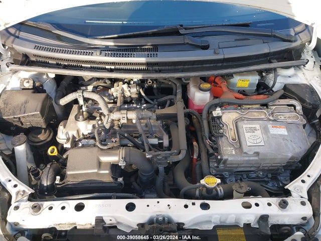 Toyota Prius C One 2015 JTDKDTB31F1577659 Image 10