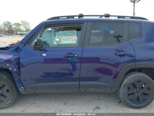 ZACCJBAB8JPH58864 Jeep Renegade Upland Edition 4x4