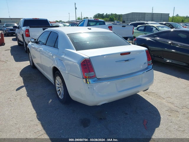 Chrysler 300 2014 2C3CCAAGXEH228956 Image 3