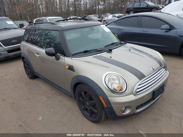 2009 MINI COOPER CLUBMAN WMWML33559TX35664 Photo 0