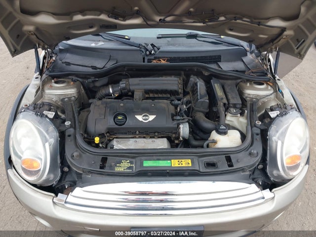 2009 MINI COOPER CLUBMAN WMWML33559TX35664 Photo 9