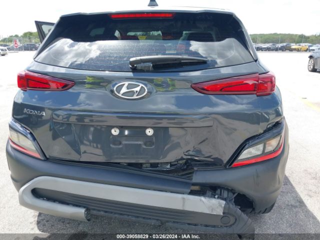 KM8K22AB1NU764207 Hyundai Kona Se