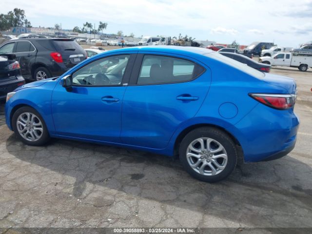 3MYDLBZV0GY137511 Scion IA