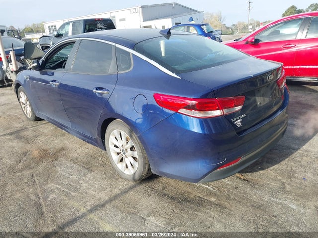KIA Optima Lx 2017 5XXGT4L38HG163072 Image 3