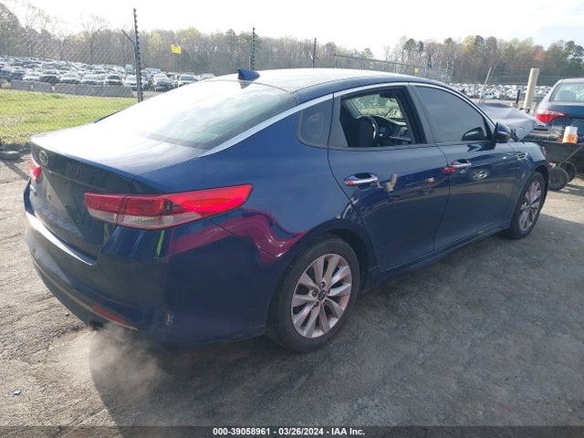 KIA Optima Lx 2017 5XXGT4L38HG163072 Image 4