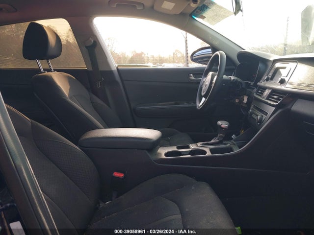 KIA Optima Lx 2017 5XXGT4L38HG163072 Image 5