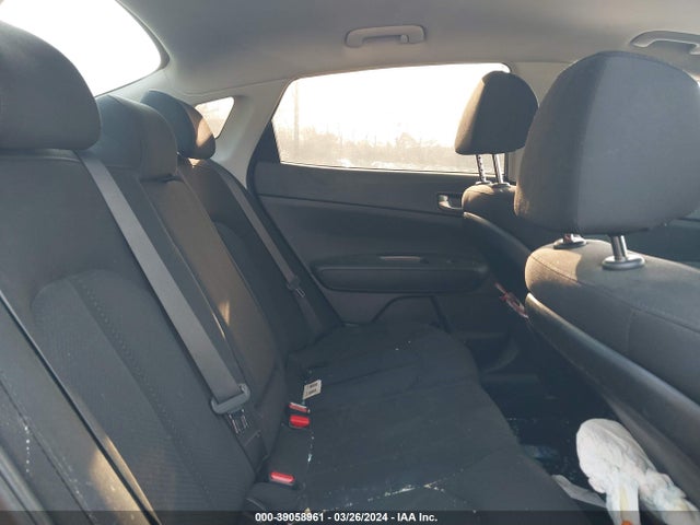 KIA Optima Lx 2017 5XXGT4L38HG163072 Image 8