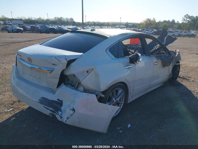 Nissan Altima 2.5 Sl 2015 1N4AL3AP3FN377318 Image 4