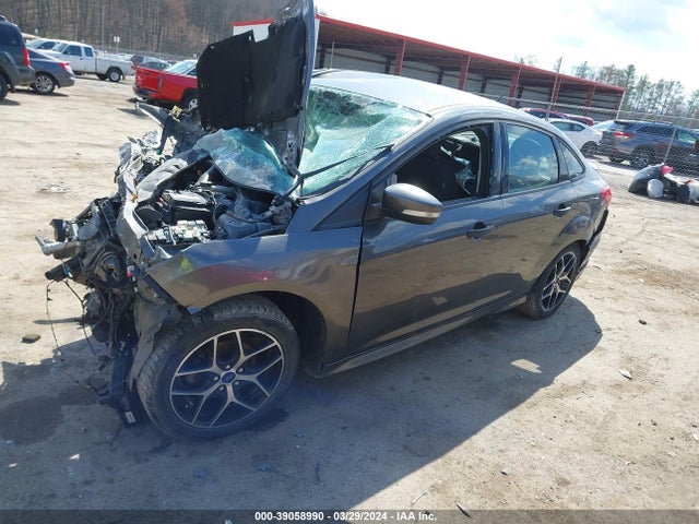 Ford FOCUS SE 2015 1FADP3FE7FL367508 Image 2