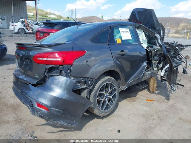 Ford FOCUS SE 2015 1FADP3FE7FL367508 Image 4