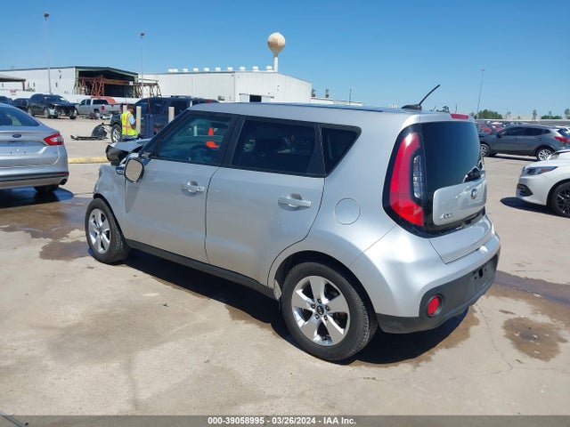 KIA Soul 2017 KNDJN2A2XH7485672 Image 3