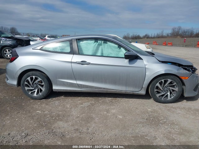 Honda Civic Lx 2017 2HGFC4B55HH306900 Image 13