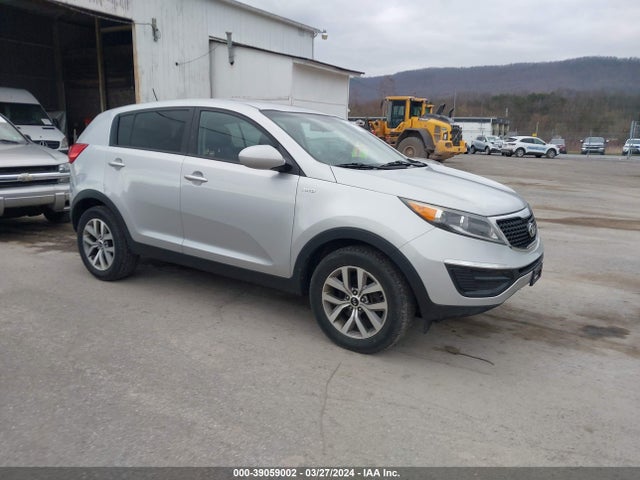 KIA Sportage Lx 2016 KNDPBCAC1G7820172 Image 1