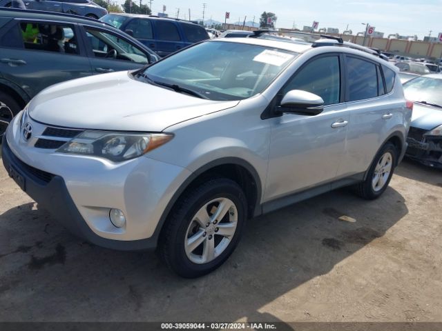 JTMWFREV6EJ016027 Toyota Rav4 Xle