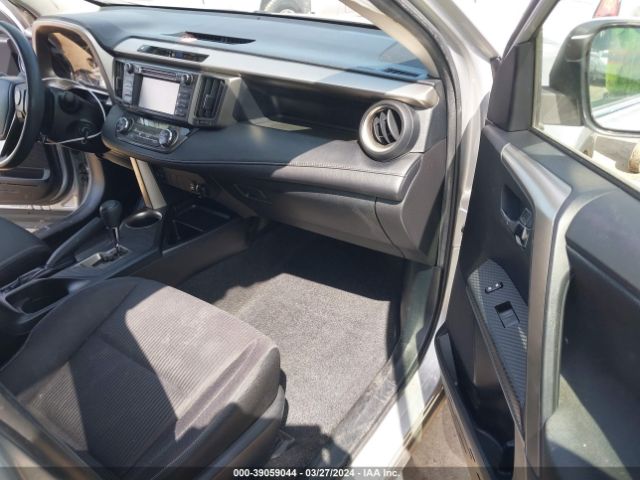 JTMWFREV6EJ016027 Toyota Rav4 Xle