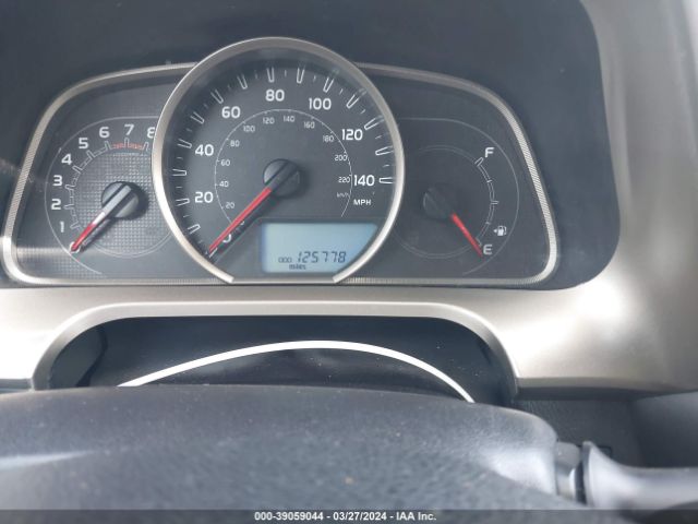JTMWFREV6EJ016027 Toyota Rav4 Xle