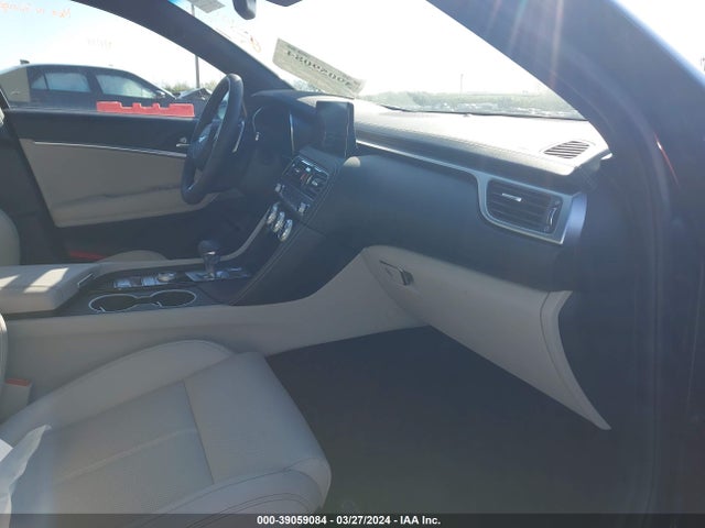 Genesis G70 2.0t Awd 2023 KMTG34TA3PU131414 Image 5