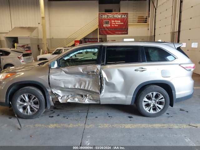Toyota Highlander Xle V6 2014 5TDJKRFH1ES013067 Image 14