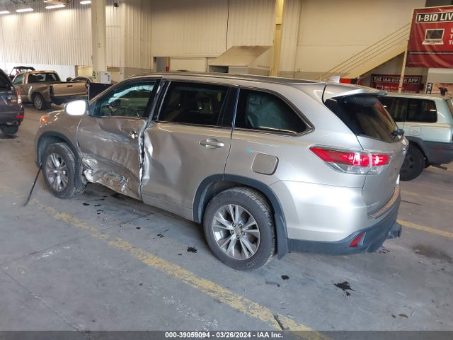 Toyota Highlander Xle V6 2014 5TDJKRFH1ES013067 Image 3