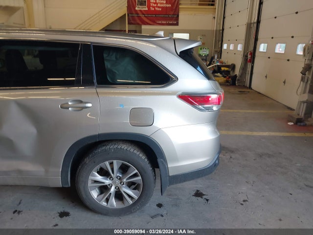 Toyota Highlander Xle V6 2014 5TDJKRFH1ES013067 Image 6